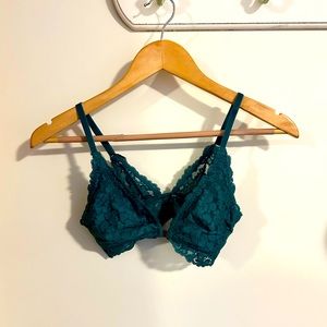 NWOT Aerie Animal Lace Plunge Bralette